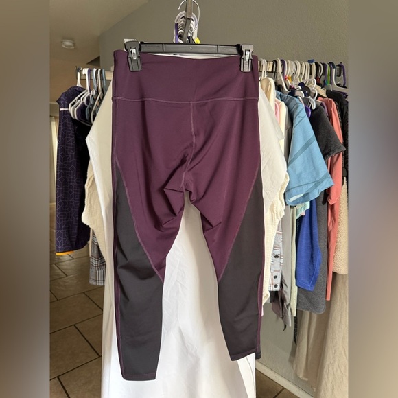 PUMA Train All Day Women's 7/8 Training‎ Leggings Midnight Plum Size Medi… - Picture 7 of 10